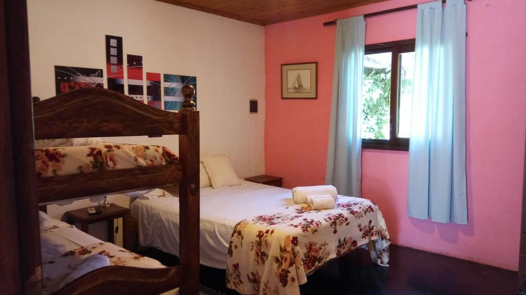 Las Curiosas Hotel Avia Terai Exterior photo